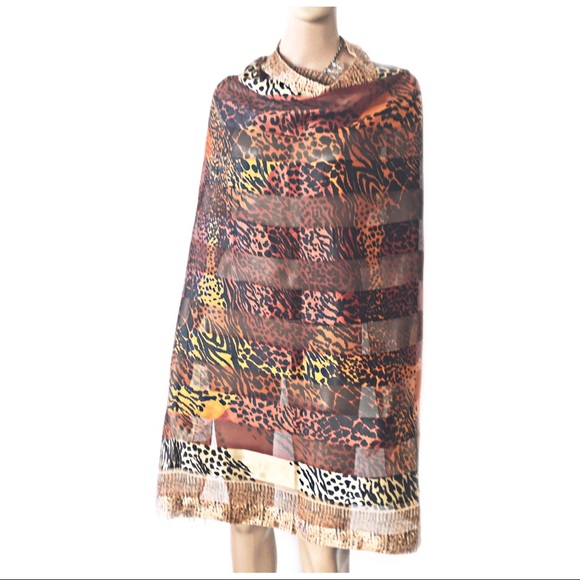 Infinity Large Leopard Scarf - Picture 2 of 7